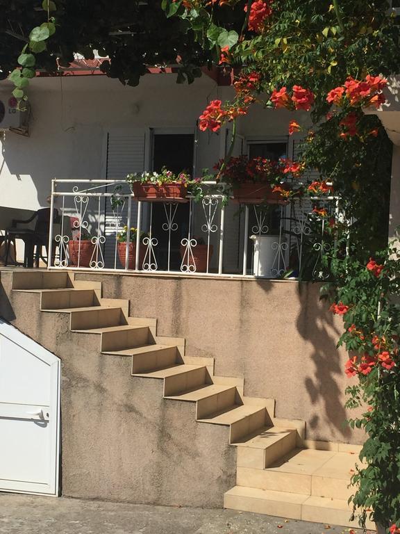 Tina Rooms Ulcinj Exterior photo