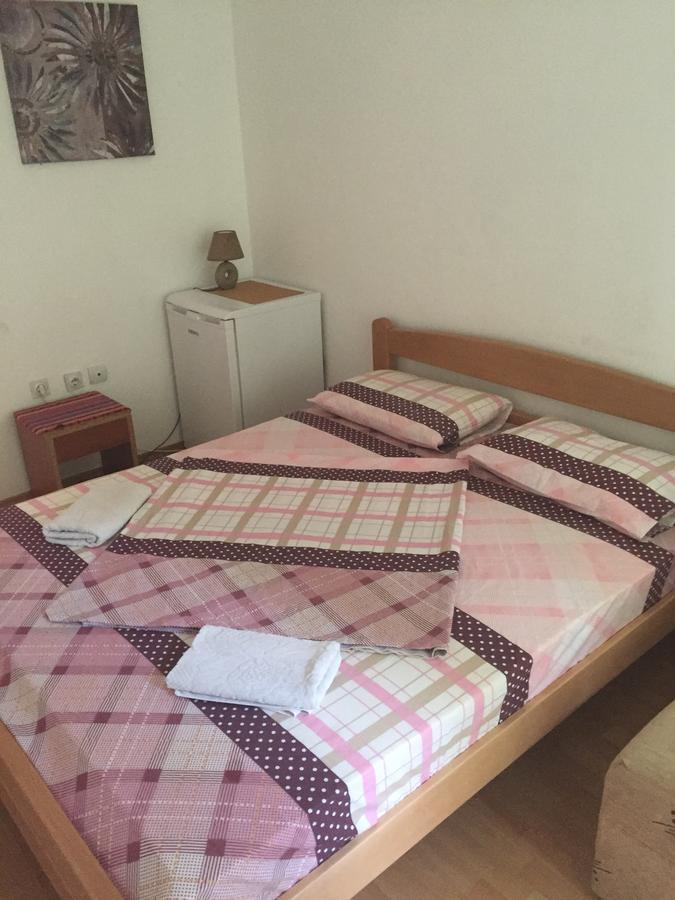 Tina Rooms Ulcinj Exterior photo