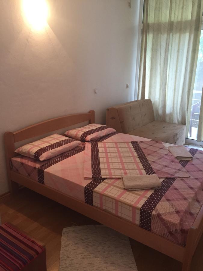 Tina Rooms Ulcinj Exterior photo